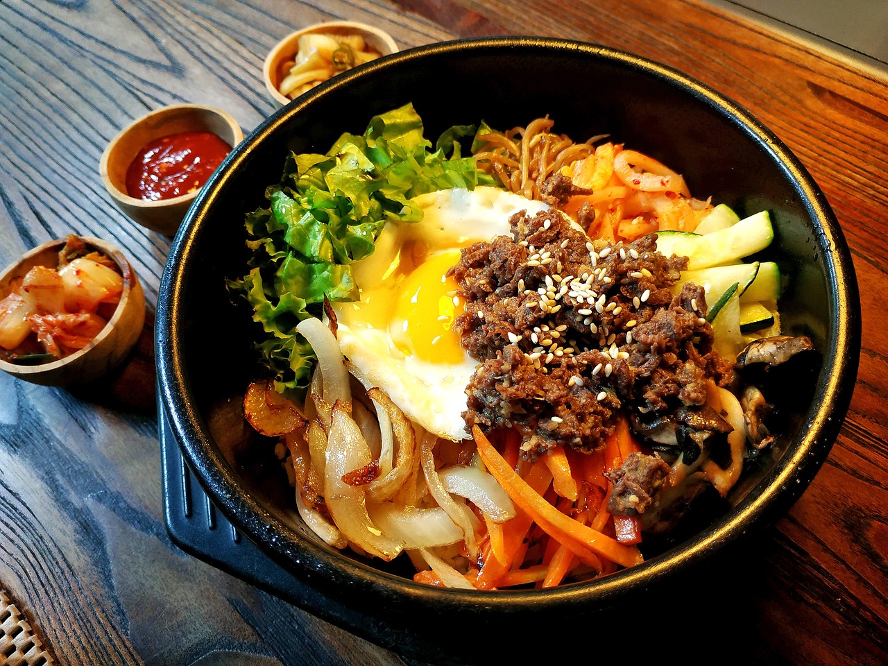 비빔냉면